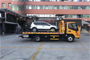 南部汽车紧急补胎换胎救援